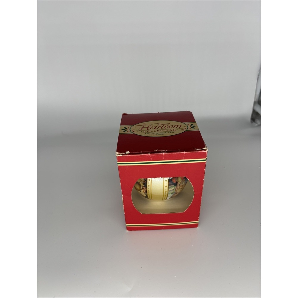 Heirloom Collection Ornament From Summit 1988 Christmas Collection‎